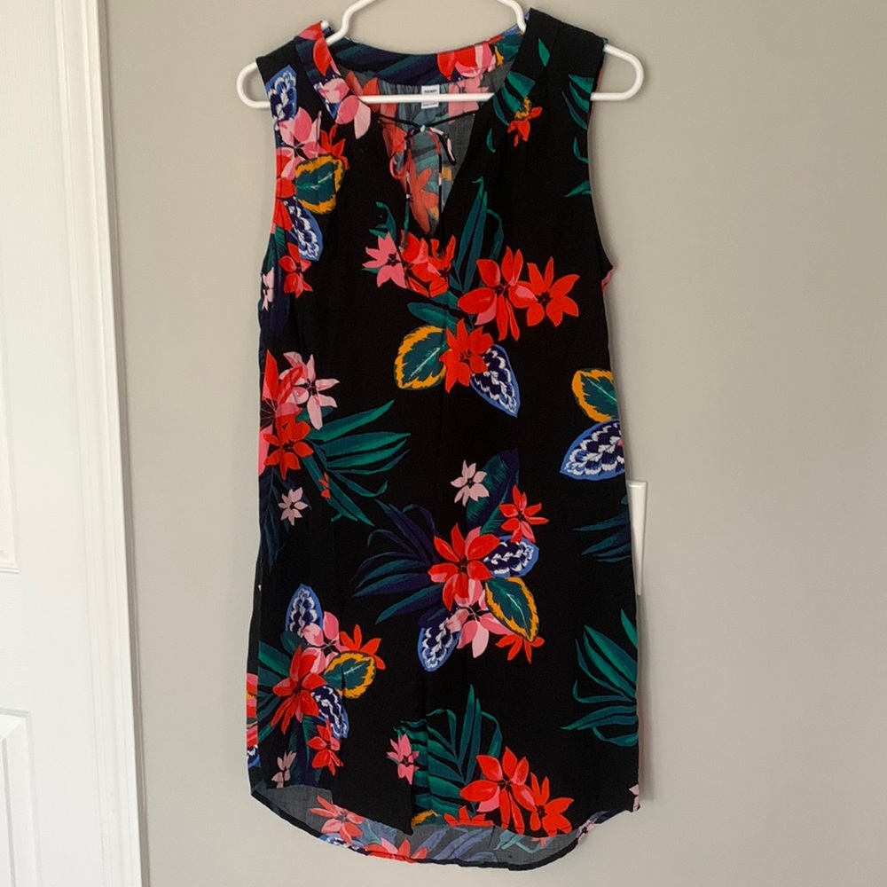 Old Navy floral shift dress